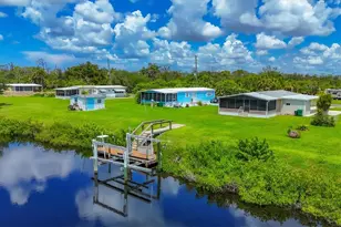 1200 Seahorse Ln, Englewood, FL 34224 - Photo 2