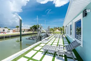 1265 Holiday Dr, Englewood, FL 34223 - Photo 56