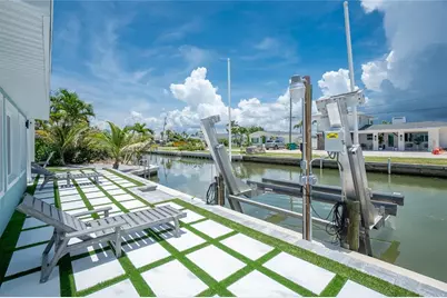 1265 Holiday Drive, Englewood, FL 34223 - Photo 54