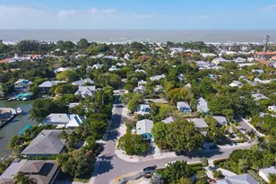 261 Lee Ave, Boca Grande, FL 33921 - Photo 48