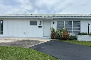 8521 Pickwick Rd, North Port, FL 34287 - Photo 2