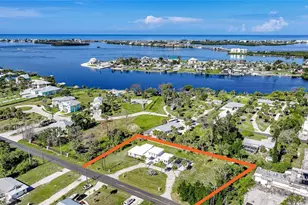 1450 New Point Comfort Rd, Englewood, FL 34223 - Photo 2