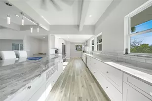 1450 New Point Comfort Rd, Englewood, FL 34223 - Photo 8