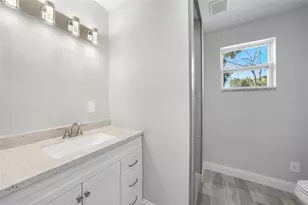 1450 New Point Comfort Rd, Englewood, FL 34223 - Photo 16