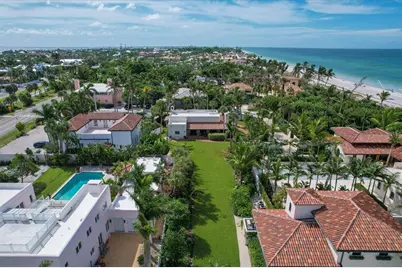 1021 10th Street W, Boca Grande, FL 33921 - Photo 30