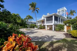 2425 24th St W, Boca Grande, FL 33921 - Photo 10