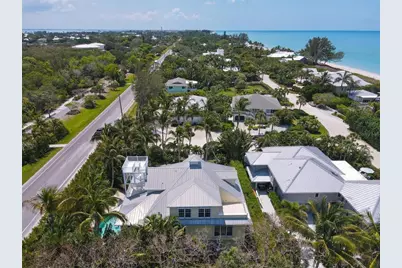 2425 24th Street W, Boca Grande, FL 33921 - Photo 2