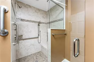 1120 Larchmont Dr, Englewood, FL 34223 - Photo 22