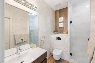 8276 Harborside Cir, Englewood, FL 34224 - Photo 16