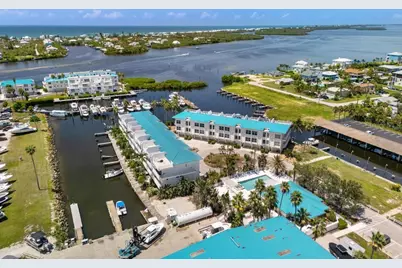 8276 Harborside Circle, Englewood, FL 34224 - Photo 4