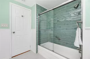 18 S De Las Palmas St, Englewood, FL 34223 - Photo 8