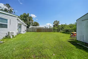 4310 Commercial St, Port Charlotte, FL 33953 - Photo 22