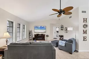 286 Mark Twain Ln, Rotonda West, FL 33947 - Photo 4