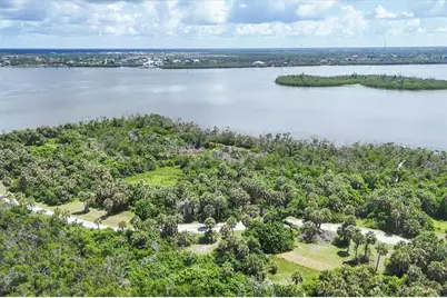 6040 Palm Point Way, Placida, FL 33946 - Photo 22