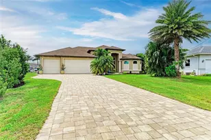 9446 Impala Cir, Port Charlotte, FL 33981 - Photo 10