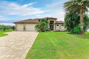 9446 Impala Cir, Port Charlotte, FL 33981 - Photo 2