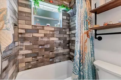 115 Winson Avenue, Englewood, FL 34223 - Photo 22