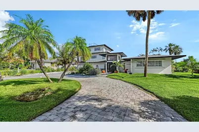 608 Gardenia Drive, Venice, FL 34285 - Photo 10