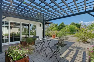 608 Gardenia Dr, Venice, FL 34285 - Photo 72