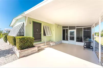 7 N Esplanade Street, Englewood, FL 34223 - Photo 2