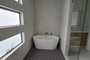 16692 Liggett Cir, Port Charlotte, FL 33981 - Photo 8