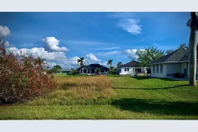 9429 Spring Circle, Port Charlotte, FL 33981 - Photo 4