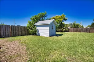 123 Virginia Ct, Englewood, FL 34223 - Photo 30