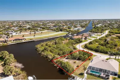 14219 Fruitport Circle, Port Charlotte, FL 33981 - Photo 2