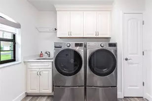 21 Medalist Ln, Rotonda West, FL 33947 - Photo 36