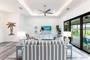 21 Medalist Ln, Rotonda West, FL 33947 - Photo 6