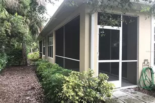 2585 Cortenova Ct, Venice, FL 34292 - Photo 8