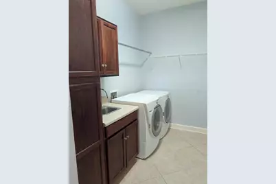 2585 Cortenova Court, Venice, FL 34292 - Photo 38