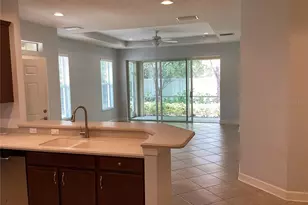 2585 Cortenova Ct, Venice, FL 34292 - Photo 10