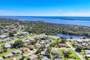 1015 Gasparilla Blvd, Englewood, FL 34223 - Photo 6