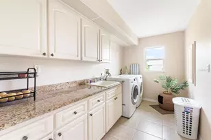 1128 Rotonda Cir, Rotonda West, FL 33947 - Photo 32