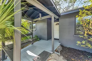 1651 Lakeview Pl, Englewood, FL 34223 - Photo 2