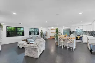 1651 Lakeview Pl, Englewood, FL 34223 - Photo 12