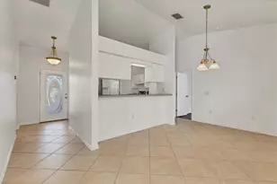 530 Michigan Ave, Englewood, FL 34223 - Photo 12