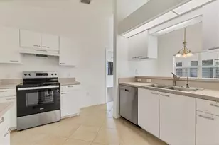 530 Michigan Ave, Englewood, FL 34223 - Photo 14