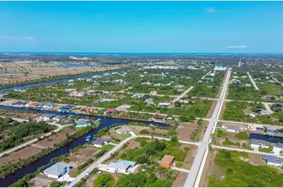 14091 Peekskill Avenue, Port Charlotte, FL 33981 - Photo 44