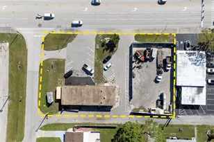 334 S Indiana Ave, Englewood, FL 34223 - Photo 1