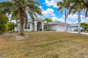 9276 Miami Cir, Port Charlotte, FL 33981 - Photo 2