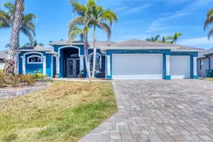 8376 Antwerp Cir, Port Charlotte, FL 33981 - Photo 2