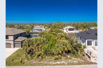 15056 Hennipen Circle, Port Charlotte, FL 33981 - Photo 6