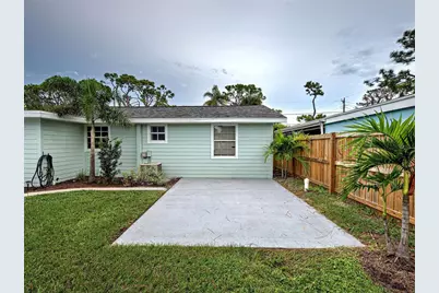 415 Yale Street, Englewood, FL 34223 - Photo 6