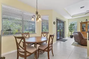 1415 Hedgewood Cir, North Port, FL 34288 - Photo 6