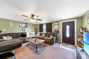 948 Tropical Ave NW, Port Charlotte, FL 33948 - Photo 4