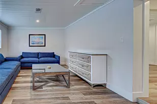 425 Yale St, Englewood, FL 34223 - Photo 14