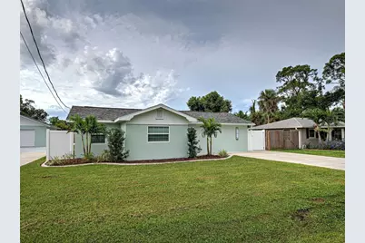 425 Yale Street, Englewood, FL 34223 - Photo 2