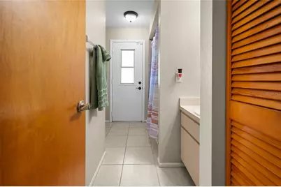 9116 Castlehill Avenue, Englewood, FL 34224 - Photo 12